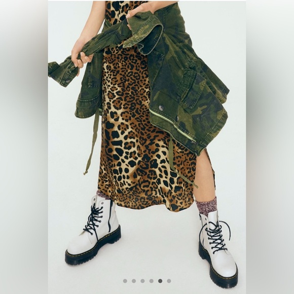 Free People Dr. Martens Jaydon Lace Up Platform Boots White SZ 7 - Picture 2 of 12